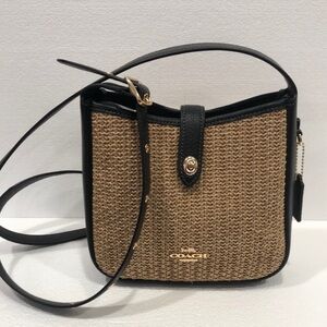 Authentic Coach Black and Tan Crossbody Bag EUC